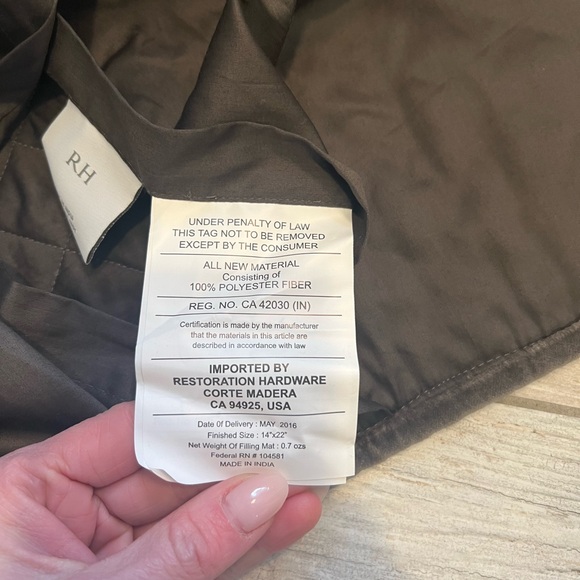 Quilted Brown Mat - Picture 7 of 7